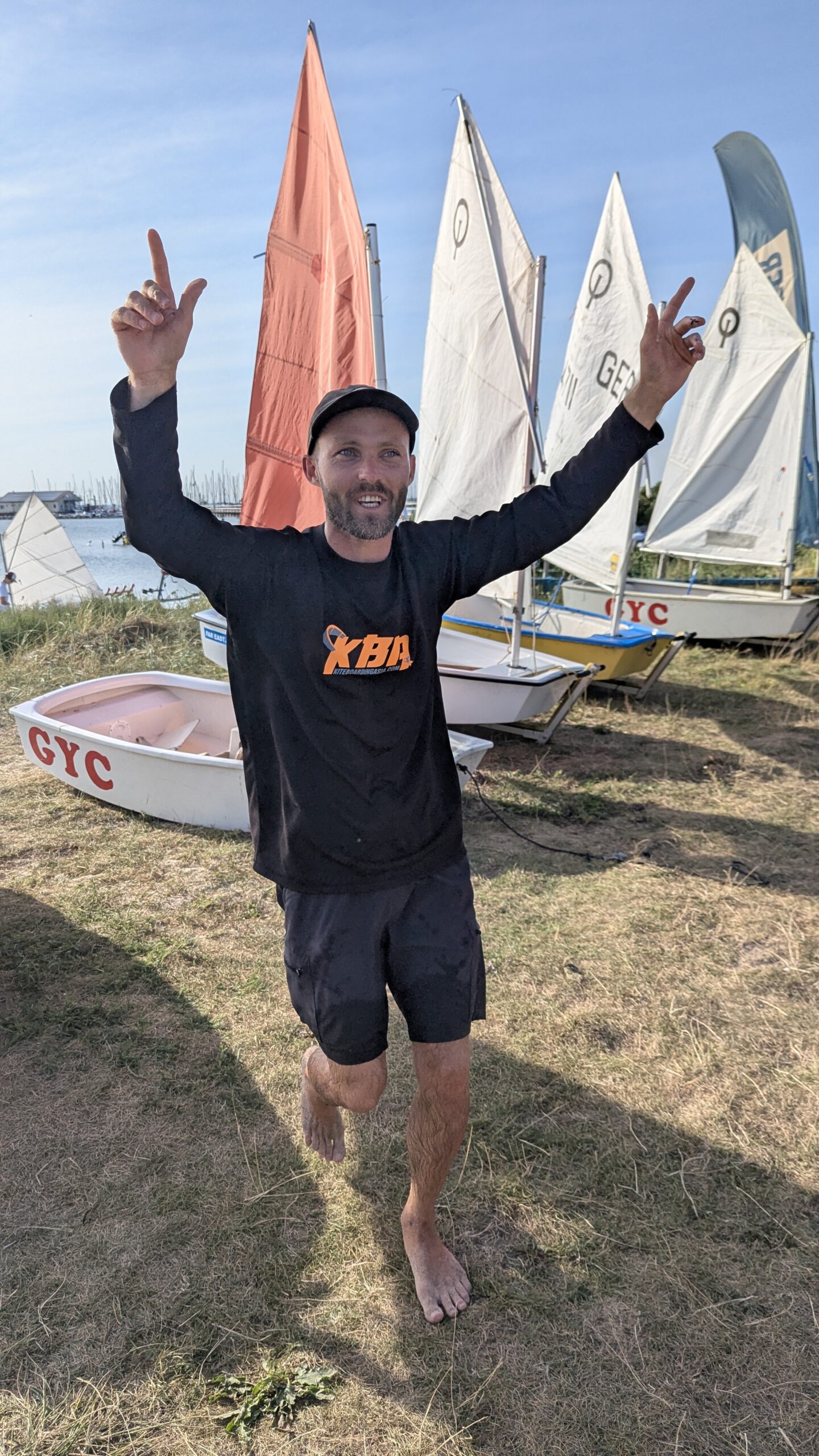 Bericht über die Jahresmitgliederversammlung des Segelclubs mit anschließendem Sommerfest, Opti-Regatta und Grillabend